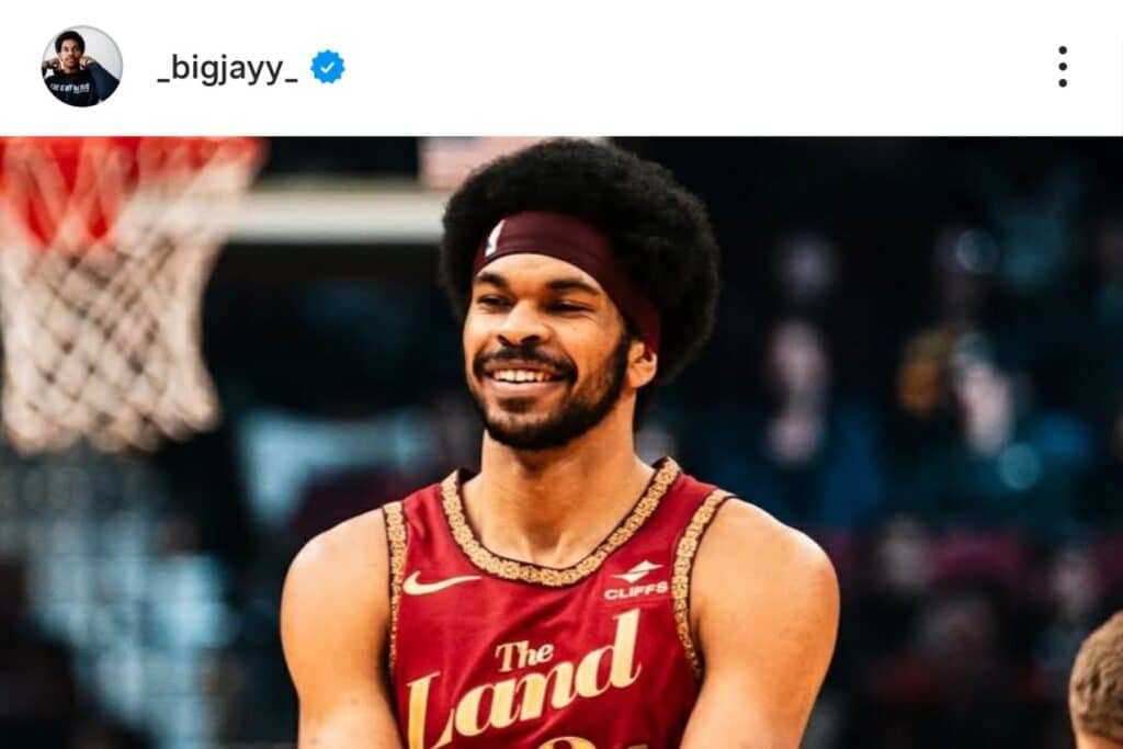 jarrett allen in a cleveland cavaliers jersey