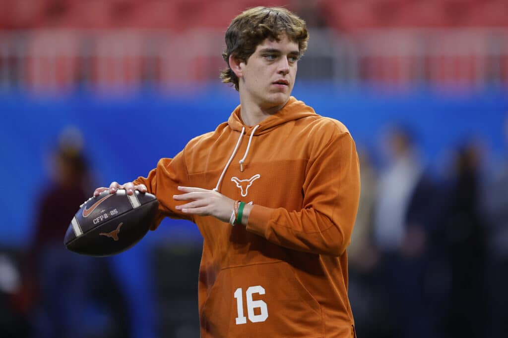 2192042617 Texas QB Arch Manning reveals how his mom reacted to his ‘stare down’