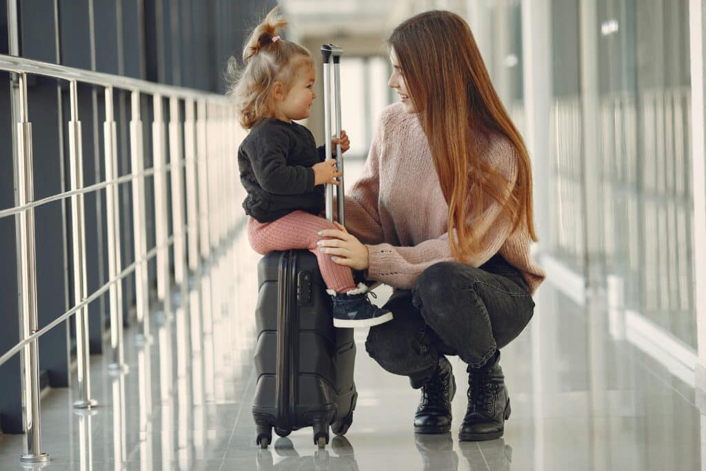 mother traveling with daughter