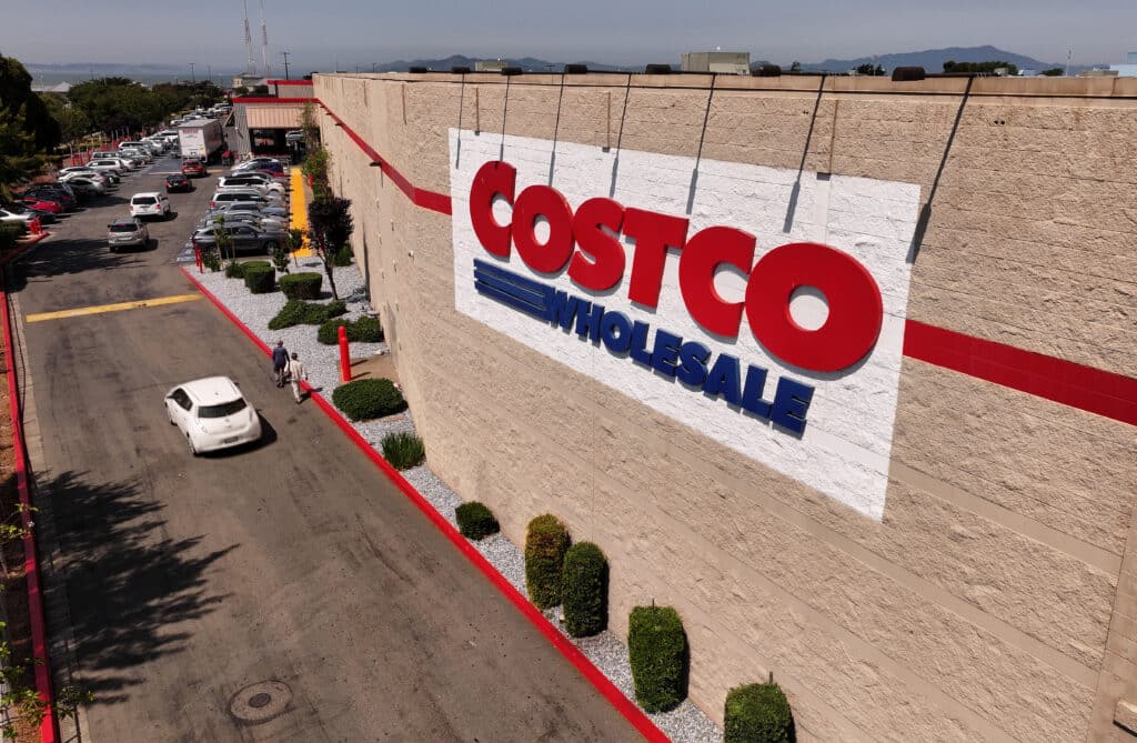 Costco Shoppers Spot Versatile Cookware 2-Pack in the Perfect Fall Color