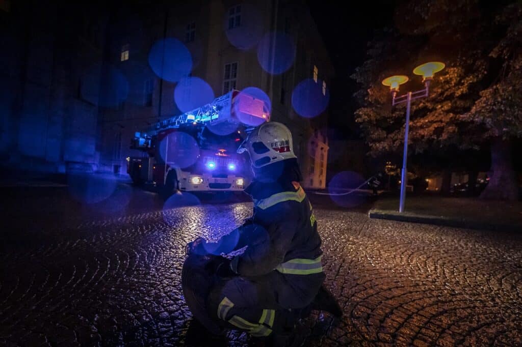 Professional nanny details the five things she wants every parent to know when hiring a babysitter