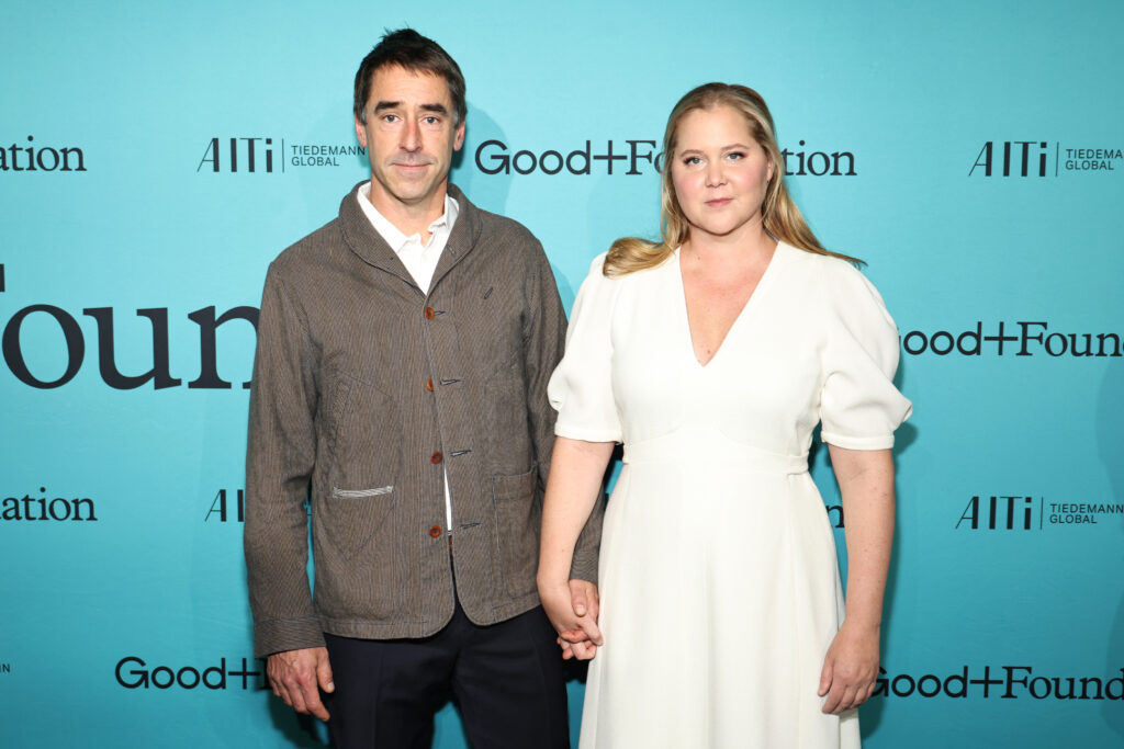 Amy-Schumer-Shares-Statement-Announcing-Divorce-From-Husband-Chris-1743441770