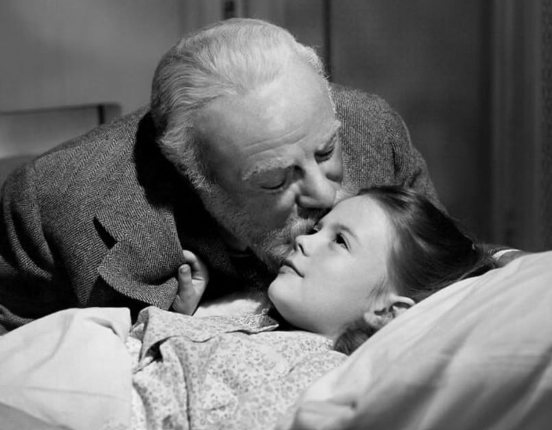 the iconic and lesser known stars who brought santa claus to life on the big screen actors who played santa claus