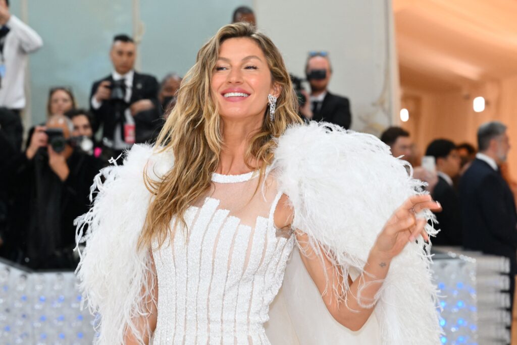 1252512180 gisele bundchen at the 2023 met gala