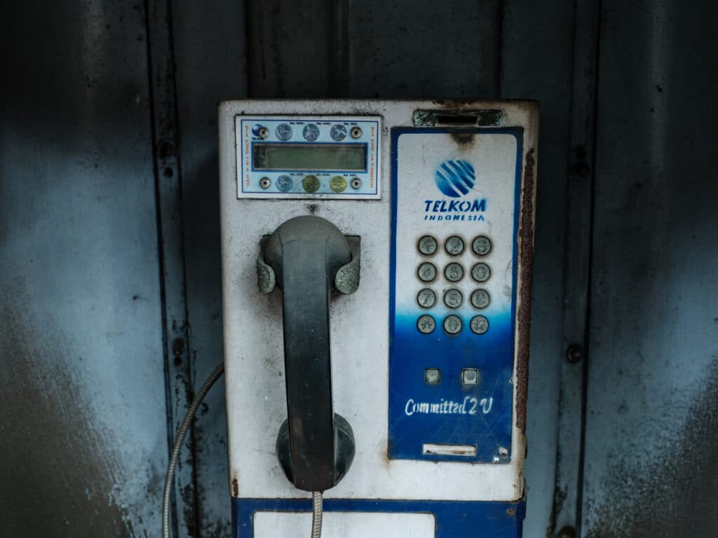 26 Nostalgic Sounds From Your Childhood That Kids Today May Never Hear Again 11 2228166336 vintage payphone nostalgic sounds