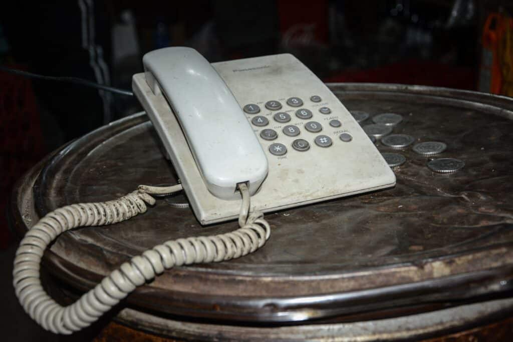 26 Nostalgic Sounds From Your Childhood That Kids Today May Never Hear Again 17 951184898 old wired phone nostalgic sounds